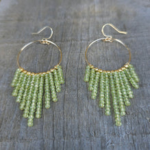Load image into Gallery viewer, GF Vadoma Earrings &lt; Peridot &gt; M